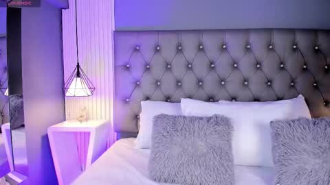 Snapshot of lunabloomn chatting on 10, 1, 2026 Luna online show from 10, 1, 2026