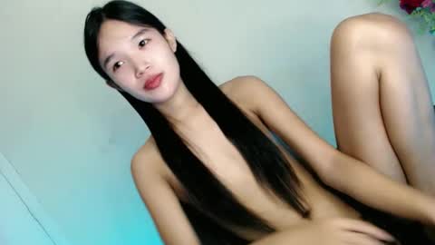 Snapshot of lunafoxx_ chatting on 20, 4, 2026 lunafoxx_ online show from 20, 4, 2026