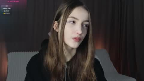 Snapshot of lunakirby chatting on 5, 2, 2026 lunakirby online show from 5, 2, 2026