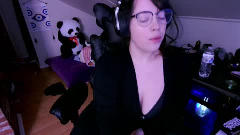 Luna online show from 15, 1, 2026