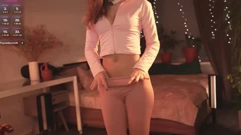 Snapshot of lunalike chatting on 23, 3, 2026 lunalike online show from 23, 3, 2026