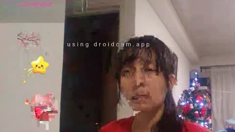 Snapshot of lunamoon_17 chatting on 4, 12, 2024 LUNA online show from 4, 12, 2024