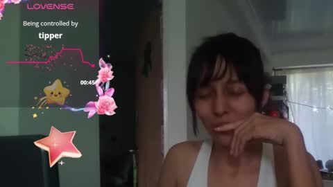 Snapshot of lunamoon_17 chatting on 11, 12, 2024 LUNA online show from 11, 12, 2024