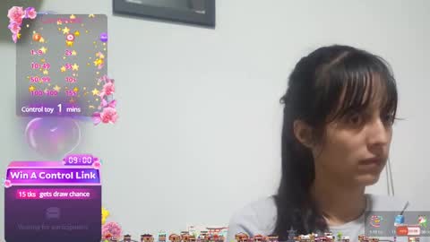 Snapshot of lunamoon_17 chatting on 28, 1, 2025 LUNA online show from 28, 1, 2025