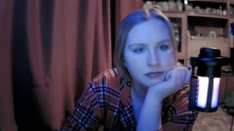 Snapshot of lunamystique_ chatting on 18, 2, 2026 lunamystique_ online show from 18, 2, 2026