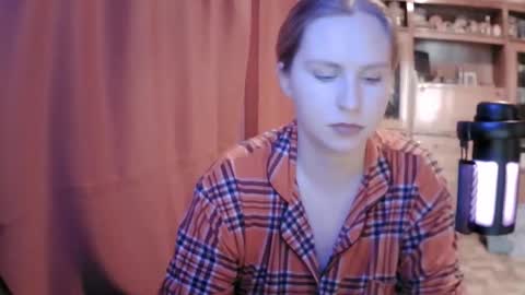 Snapshot of lunamystique_ chatting on 19, 2, 2026 lunamystique_ online show from 19, 2, 2026