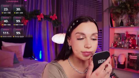 Luna  next streams Mon Fri Sat Sun 8pm-5am gmt0 online show from 25, 12, 2024