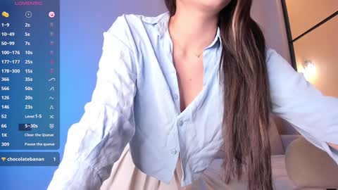 Aisha online show from 8, 12, 2024