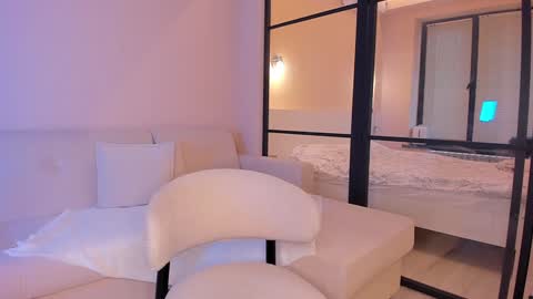 Aisha online show from 6, 2, 2025