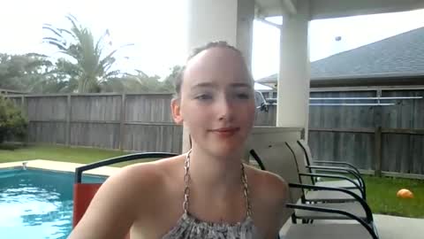 Snapshot of lunapixie2020 chatting on 17, 6, 2026 lunapixie2020 online show from 17, 6, 2026