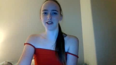 Snapshot of lunapixie2020 chatting on 2, 7, 2026 lunapixie2020 online show from 2, 7, 2026