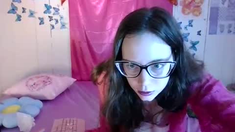 lunaquinn45 online show from 11, 11, 2025