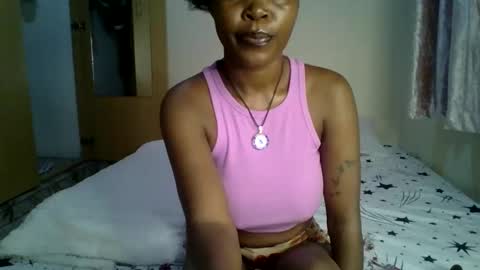 Snapshot of lunargoddess45 chatting on 19, 1, 2026 lunargoddess45 online show from 19, 1, 2026