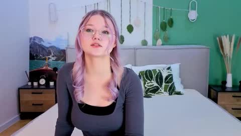 Snapshot of lunariafox chatting on 11, 3, 2026 lunariafox online show from 11, 3, 2026