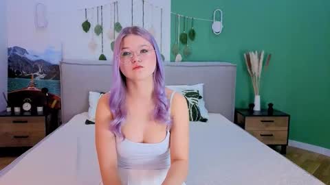 Snapshot of lunariafox chatting on 12, 3, 2026 lunariafox online show from 12, 3, 2026