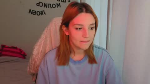 Snapshot of lunatale chatting on 28, 5, 2026 Kate online show from 28, 5, 2026