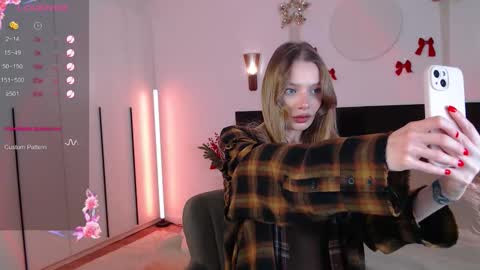 LunaticaBae online show from 17, 1, 2026