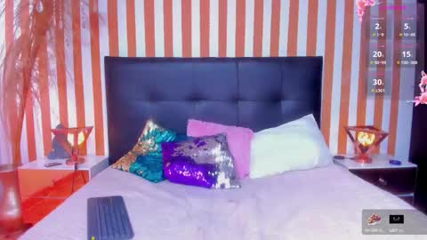 Luna Toledo online show from 17, 9, 2025