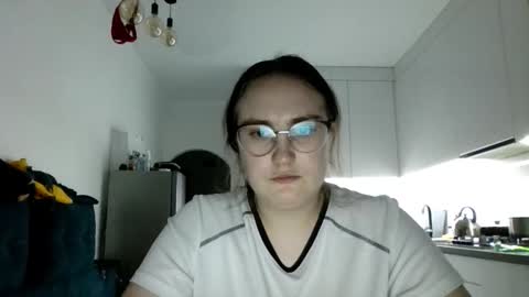 lunavelvet3 online show from 16, 12, 2025