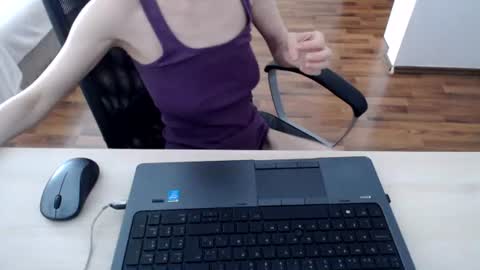 lunavibe_ online show from 1, 7, 2026