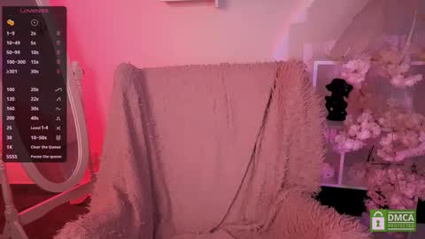 Snapshot of lunavibee chatting on 28, 9, 2025 Luna online show from 28, 9, 2025