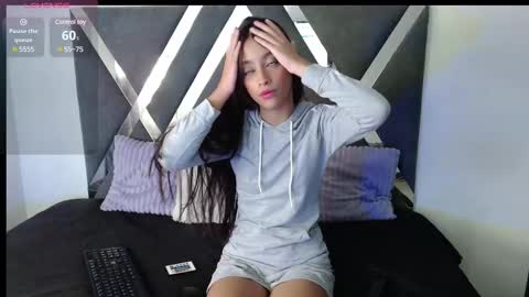 Luna online show from 12, 2, 2025