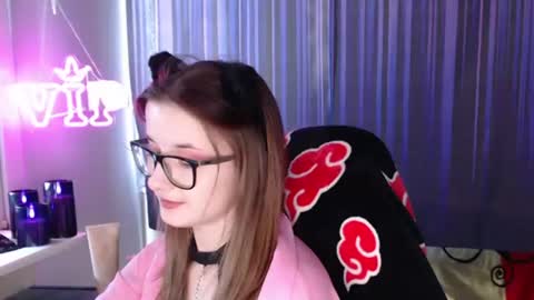 Snapshot of lunaxcherry chatting on 22, 6, 2026 LunaXcherry online show from 22, 6, 2026