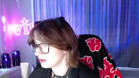 Snapshot of lunaxcherry chatting on 20, 7, 2026 LunaXcherry online show from 20, 7, 2026