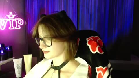 Snapshot of lunaxcherry chatting on 28, 7, 2026 LunaXcherry online show from 28, 7, 2026