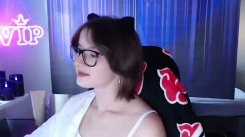 Snapshot of lunaxcherry chatting on 31, 7, 2026 LunaXcherry online show from 31, 7, 2026