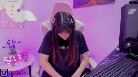   online show from 19, 9, 2025