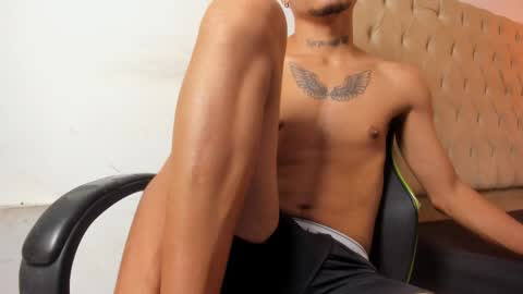 lunay_bigcock420 online show from 15, 11, 2025