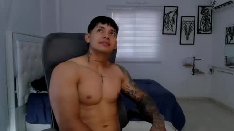 Snapshot of lunay_xtreemboy chatting on 21, 4, 2026 Lunay online show from 21, 4, 2026