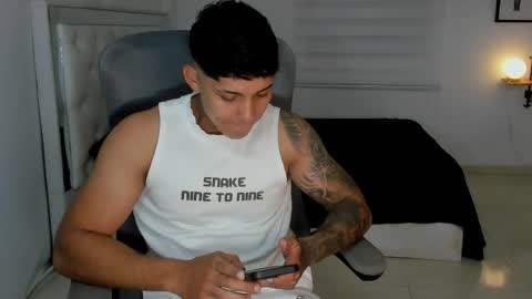 Snapshot of lunay_xtreemboy chatting on 12, 5, 2026 Lunay online show from 12, 5, 2026