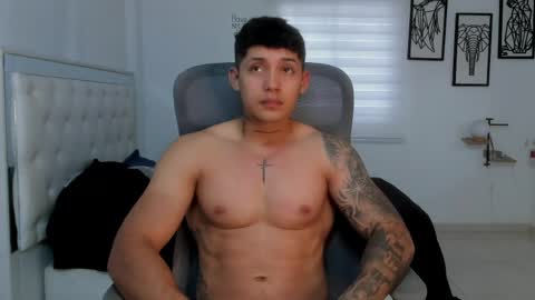Snapshot of lunay_xtreemboy chatting on 30, 5, 2026 Lunay online show from 30, 5, 2026