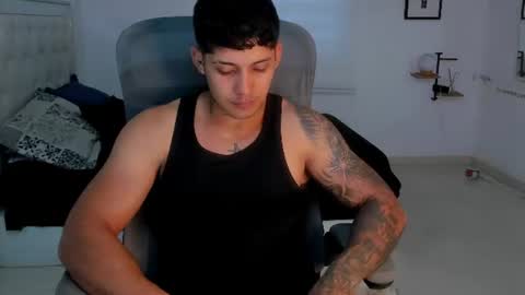 Snapshot of lunay_xtreemboy chatting on 23, 6, 2026 Lunay online show from 23, 6, 2026
