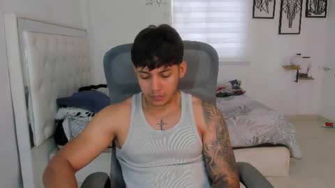 Snapshot of lunay_xtreemboy chatting on 27, 7, 2026 Lunay online show from 27, 7, 2026