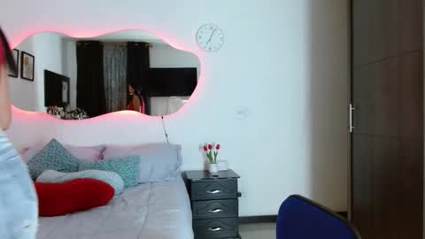 Snapshot of lunayois02 chatting on 31, 3, 2026 lunayois02 online show from 31, 3, 2026