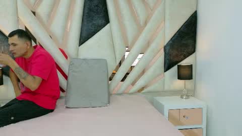 Luna y Sebastian online show from 8, 7, 2026