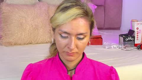 lunitadiva online show from 18, 11, 2025