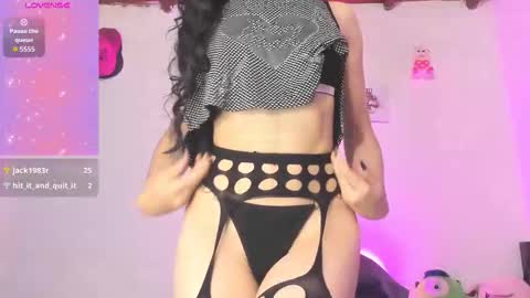 Snapshot of lunnalust chatting on 27, 11, 2025 lunnalust online show from 27, 11, 2025