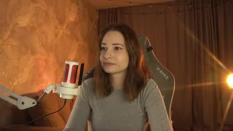 Snapshot of luntiki chatting on 12, 4, 2026 Amelia online show from 12, 4, 2026