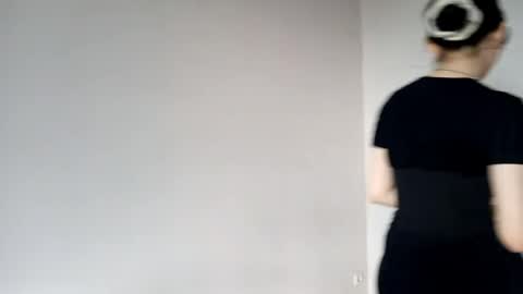 Roxie online show from 16, 4, 2026