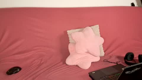 Luros Modasy online show from 10, 1, 2025