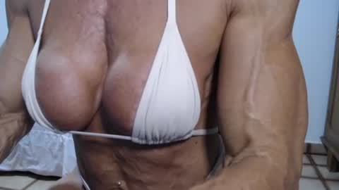 lusexyhot online show from 4, 7, 2026