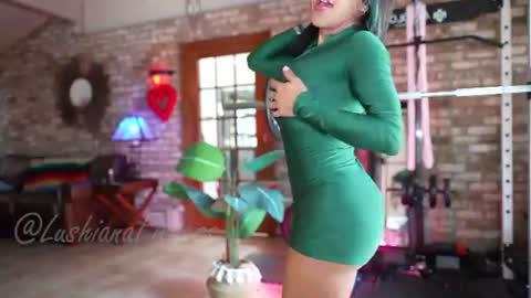 Snapshot of lushianafitness chatting on 23, 7, 2026 SHOWS ALL MONDAY WEDNESDAYFRIDAYSATURDAY IN THE MORNING online show from 23, 7, 2026