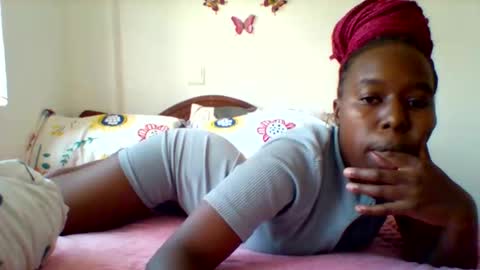 Snapshot of lushlola254 chatting on 23, 12, 2025 lushlola254 online show from 23, 12, 2025