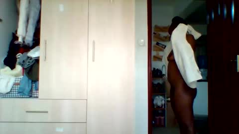 Snapshot of lushlola254 chatting on 16, 2, 2026 lushlola254 online show from 16, 2, 2026