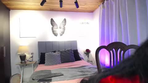 Snapshot of lust_mom chatting on 22, 2, 2025 Angela 3 online show from 22, 2, 2025