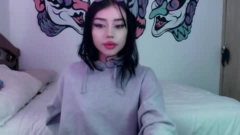 Valerie  April   online show from 2, 12, 2024